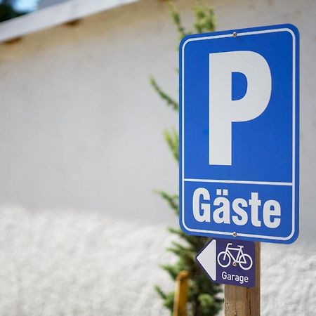 Gaestehaus Weingut Politschek Bad Friedrichshall Exterior photo